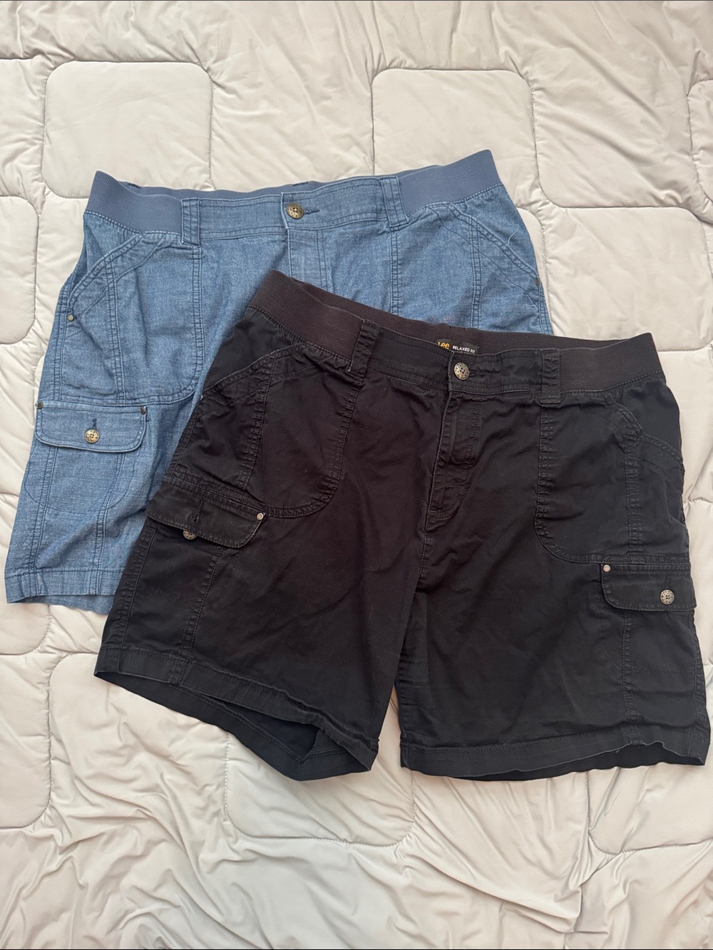 2 pairs of shorts